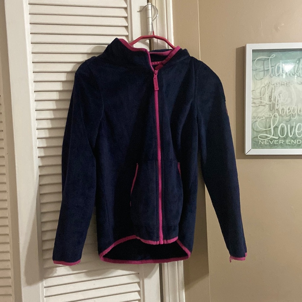 I am selling a jacket.